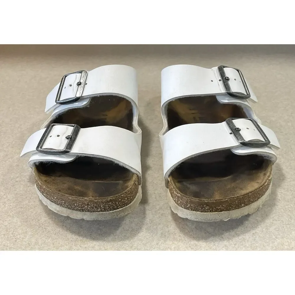 Birkenstock product pair